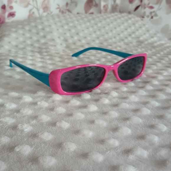 Prescription Sunglasses - Picture 1 of 4